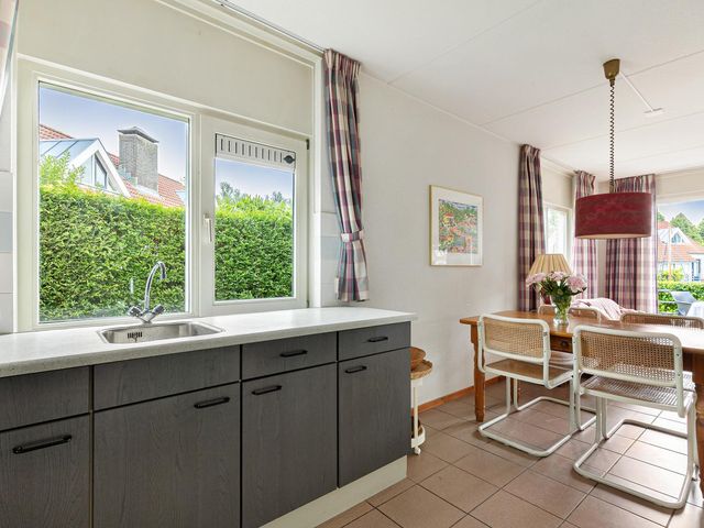 Doniapark 106, Langweer
