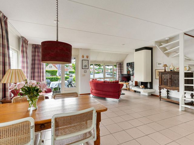 Doniapark 106, Langweer