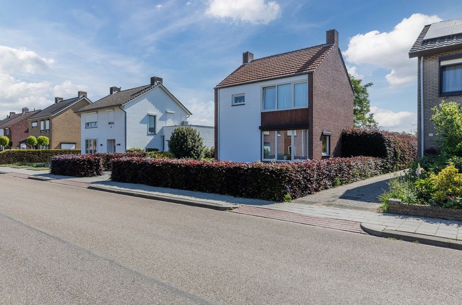 Gouverneur Houbenstraat 21
