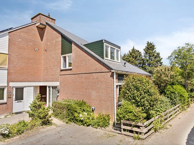Opkamer 6, Zwaag