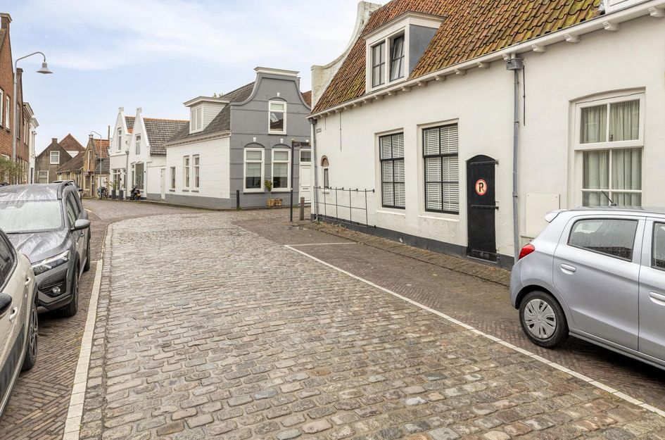 Varremarkt 21