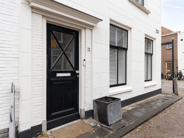 Varremarkt 21, Zierikzee