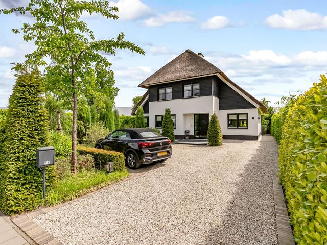 Roderveld 58, Lelystad