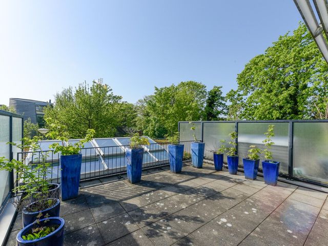 Dedemsvaartweg 131, 'S-Gravenhage