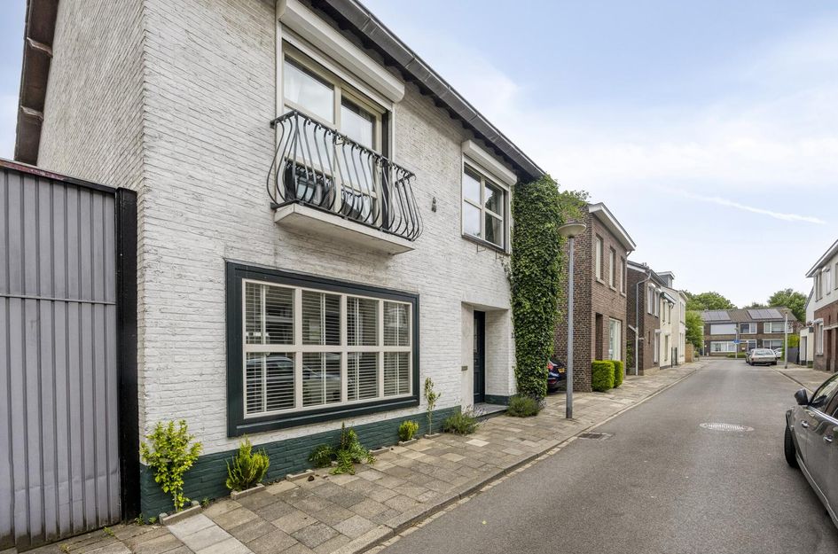 Lochterstraat 22