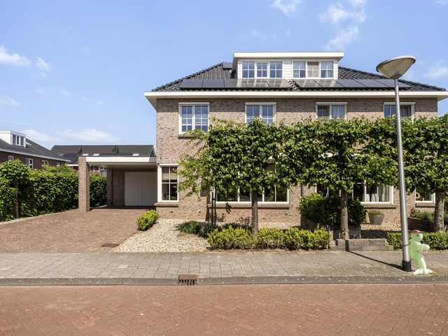 Hooilanden 36, Lemelerveld