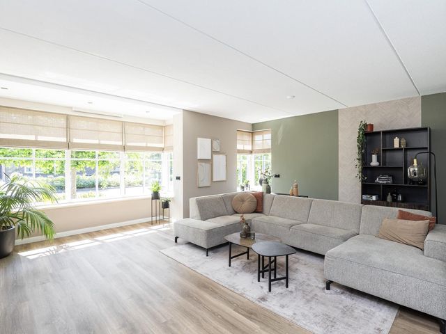 Hooilanden 36, Lemelerveld