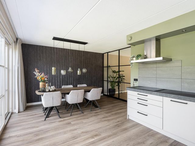 Hooilanden 36, Lemelerveld