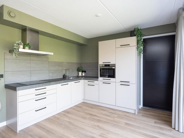 Hooilanden 36, Lemelerveld