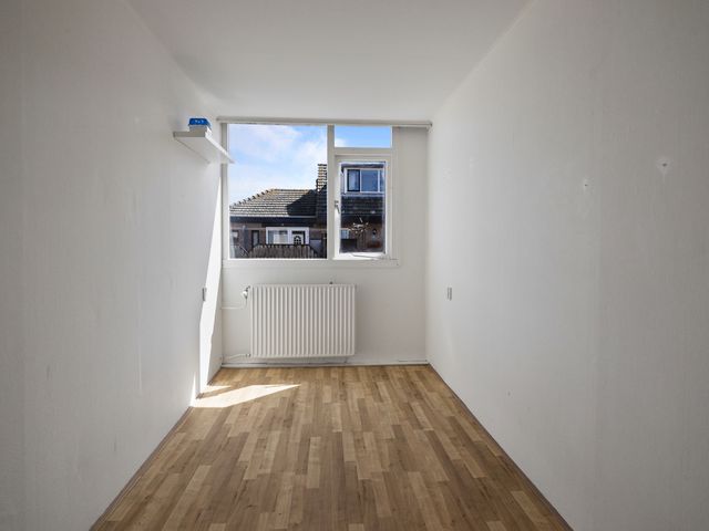 De Ruijterstraat 2, Den Helder