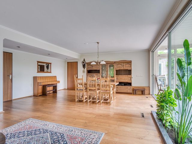 Reuveltweg 33, Grubbenvorst