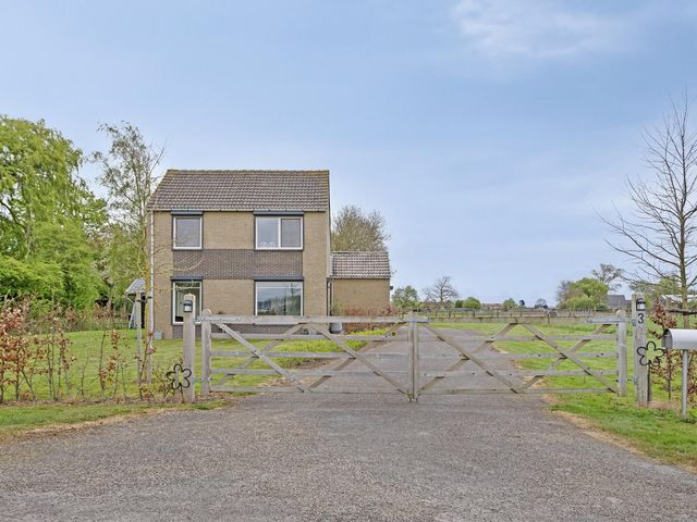 Nieuwlandseweg 3, Biervliet