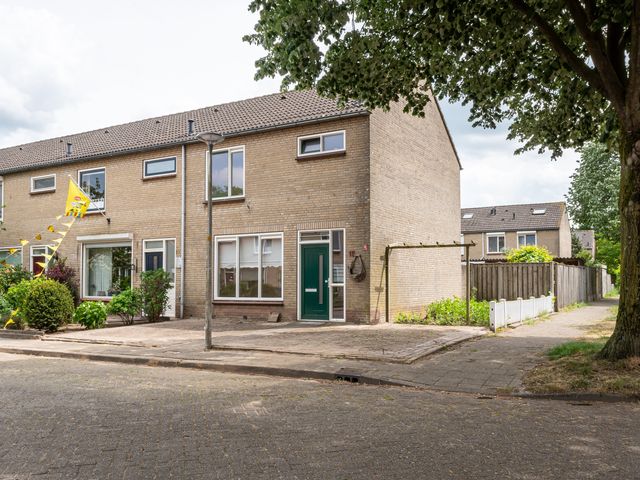 Brederostraat 15, Goor