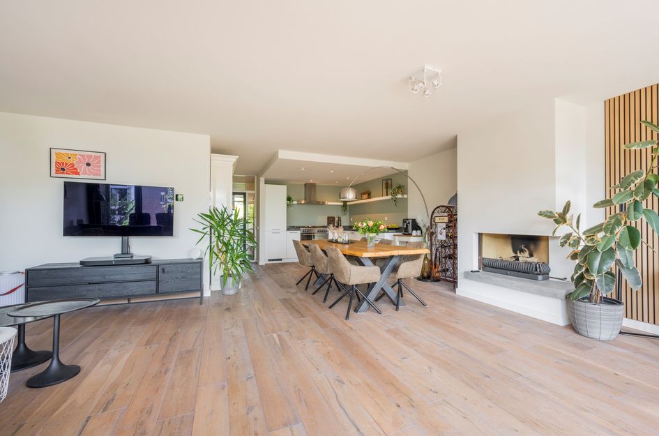 Van Weedestraat 77