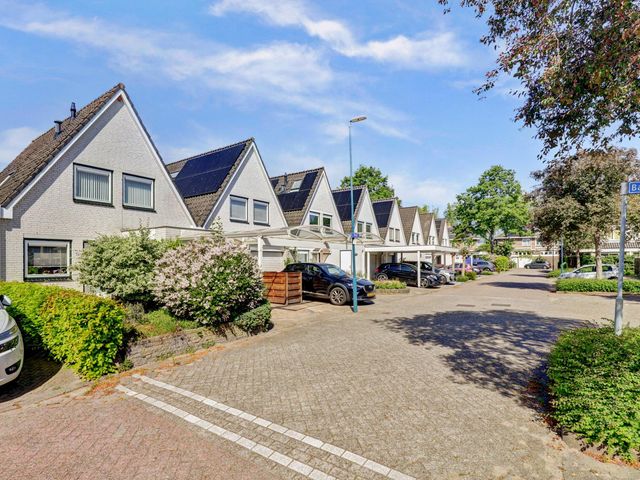 Beryl 45, Zoetermeer