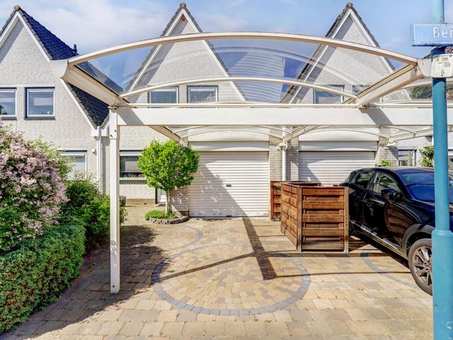 Beryl 45, Zoetermeer