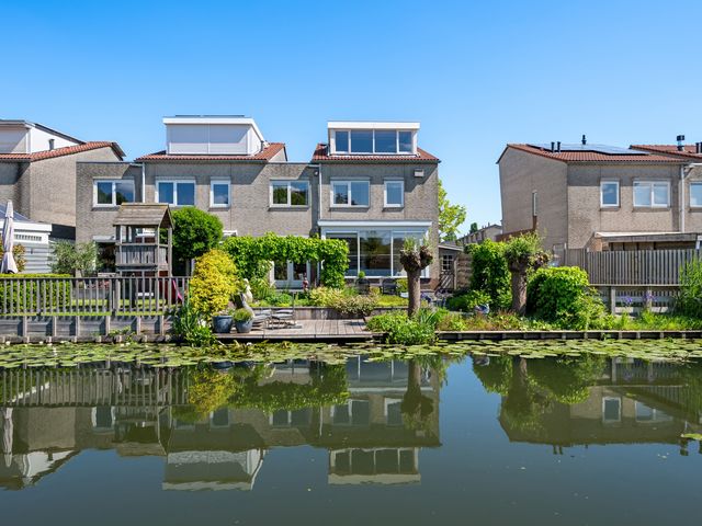Linge 48, Nieuwerkerk aan den IJssel