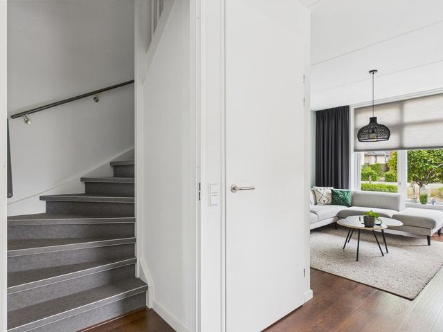 Alexander de Grotestraat 8, Hulst