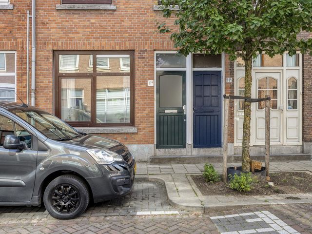 Voltastraat 11A, Schiedam