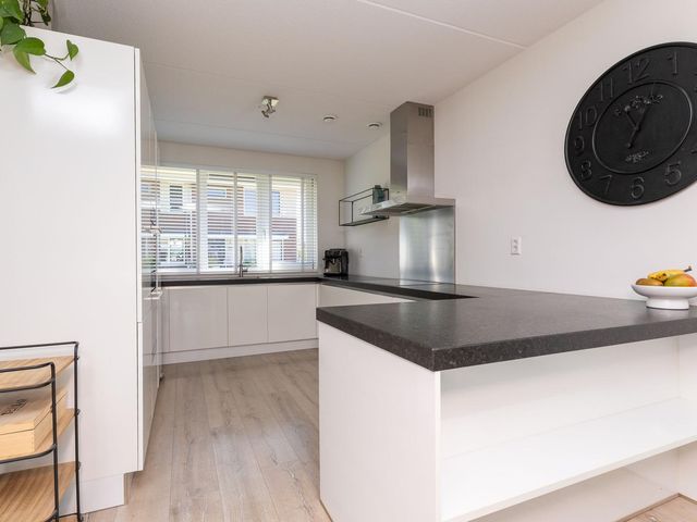 Lage Hoek 125, Zwaag