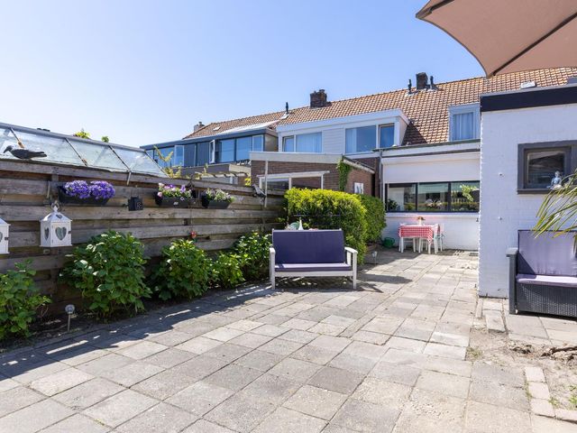 Meerlaan 30, Medemblik