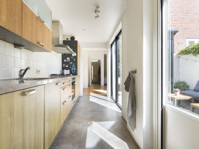 Adelheidstraat 16, Groningen
