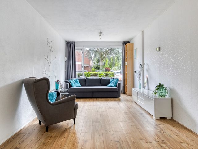 Jura 44, Utrecht