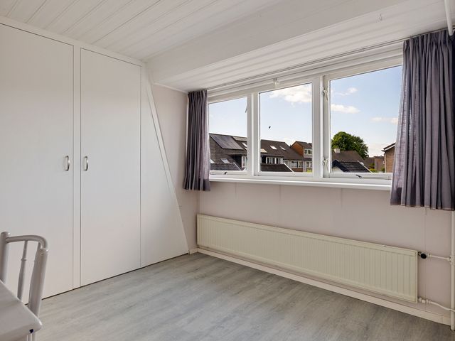 Oranjeweg 11, Kortenhoef