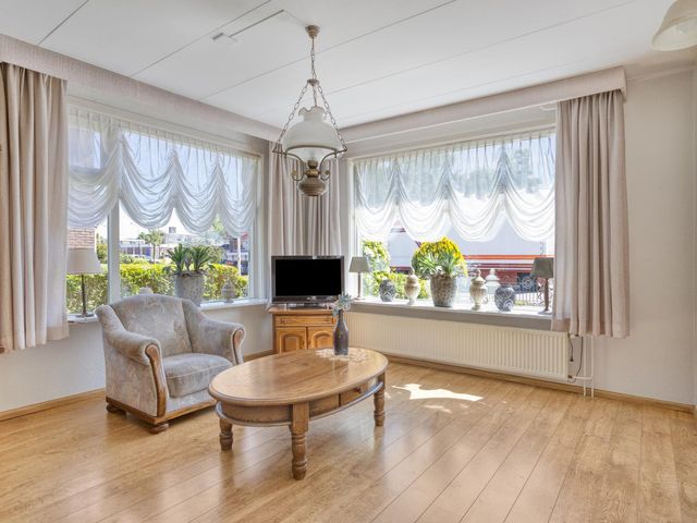 Rozenhoutstraat 8, Heerhugowaard