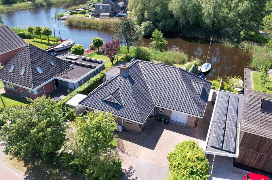 Broekfinne 155