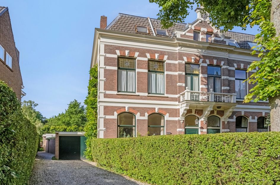 Berg en Dalseweg 110