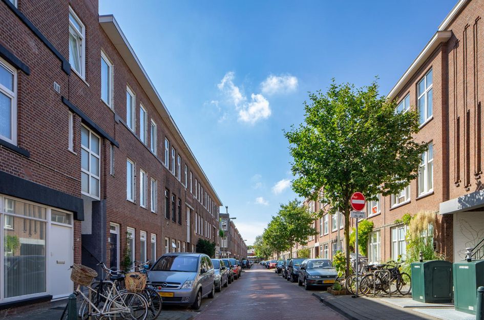 Rhododendronstraat 7