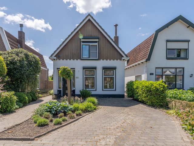 Oostweg 68, Krabbendijke