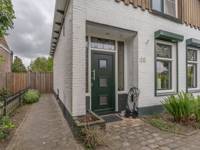 Oostweg 68, Krabbendijke