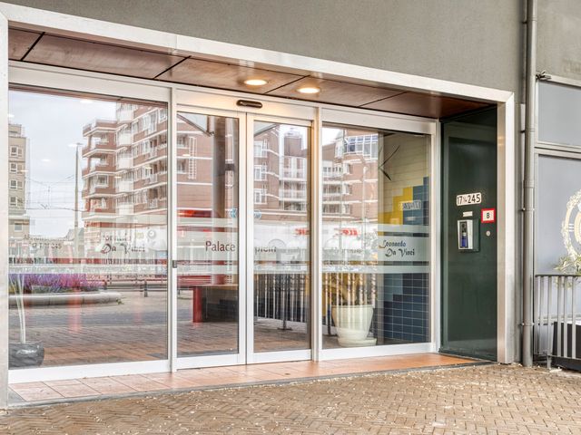 Palaceplein 84, Den Haag