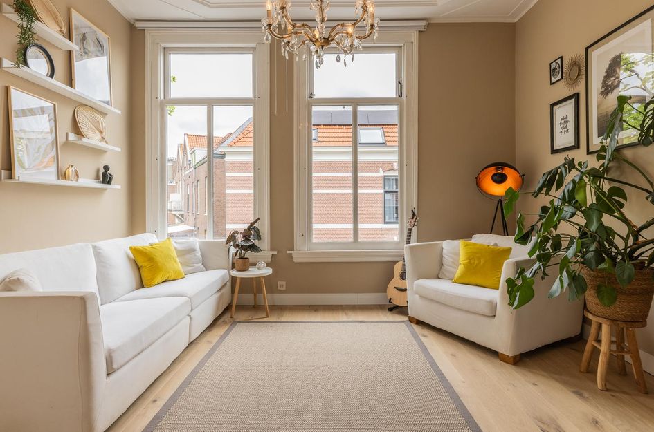 Verhuellstraat 9