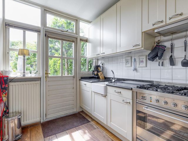 Vliet 12, Maasdam