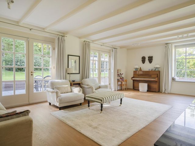 Van Calcarlaan 24, Wassenaar