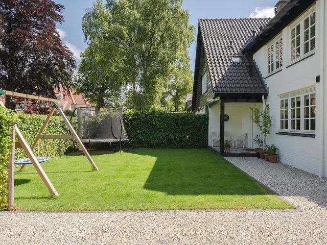 Van Calcarlaan 24, Wassenaar