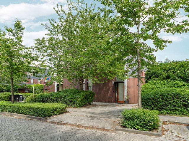 Diadeemstraat 102, Almere