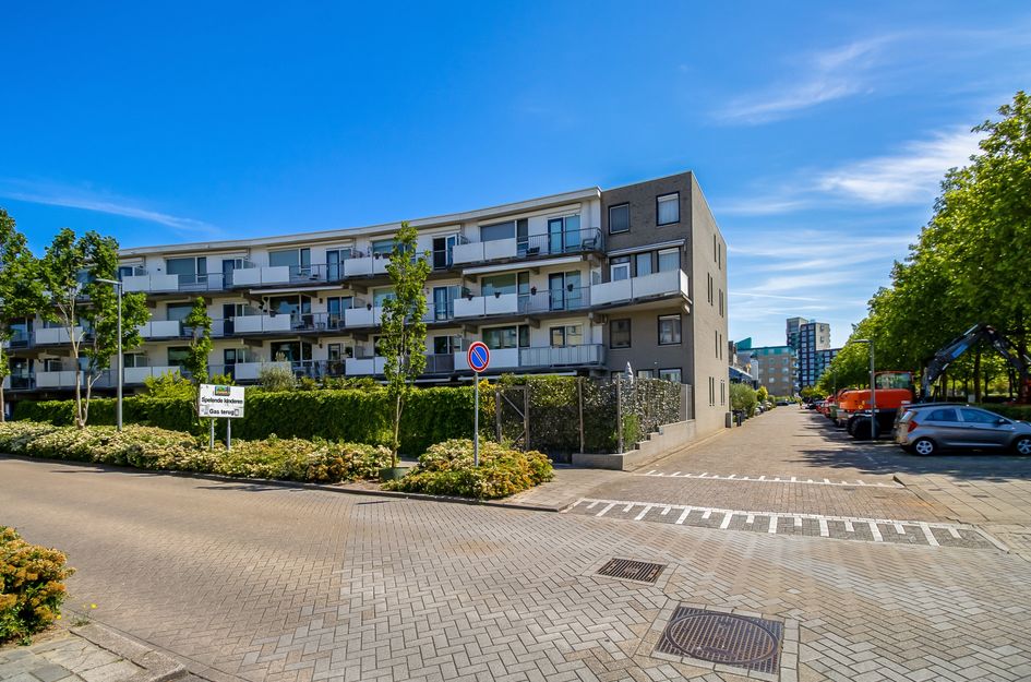De Velden 12