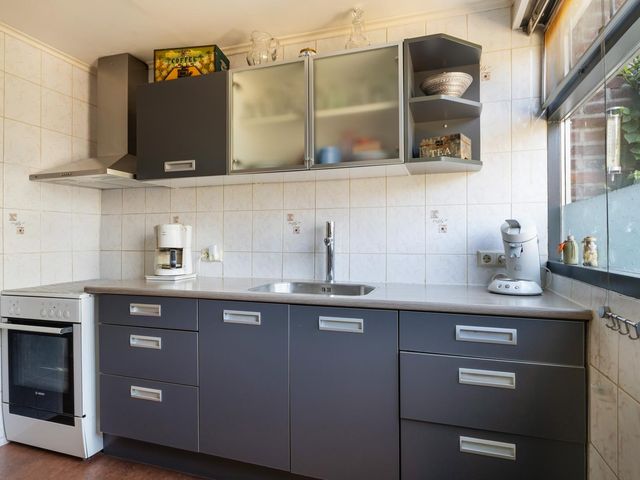 Oranjelaan 11, Nieuwkoop