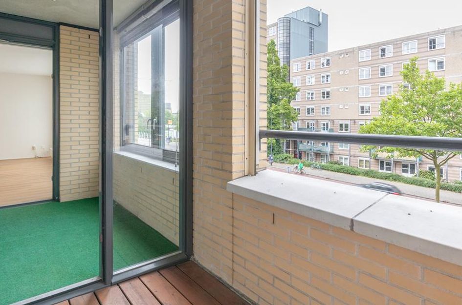 Lasserstraat 18