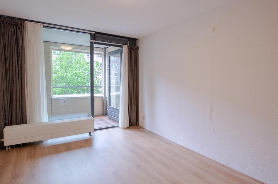 Lasserstraat 18