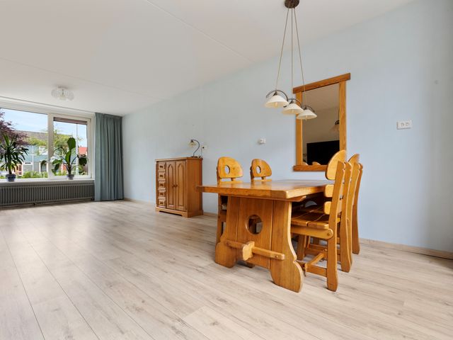 Van Beethovenstraat 81, Zevenaar