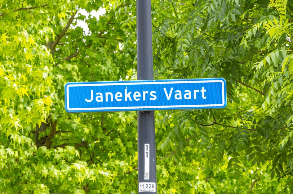 Janekers Vaart 24