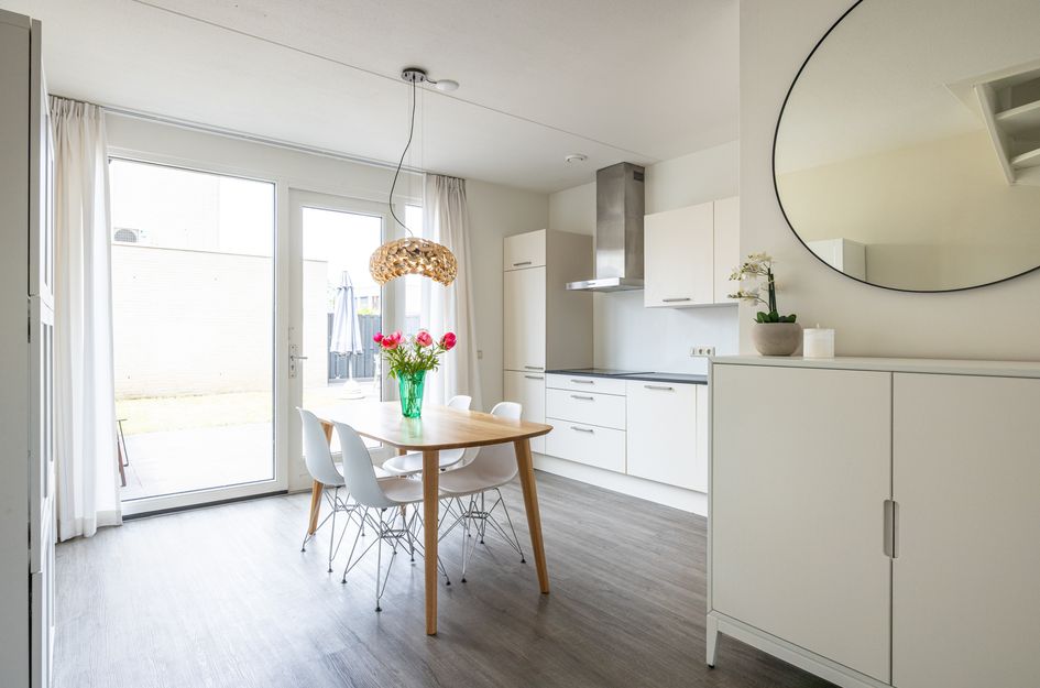 Janekers Vaart 24
