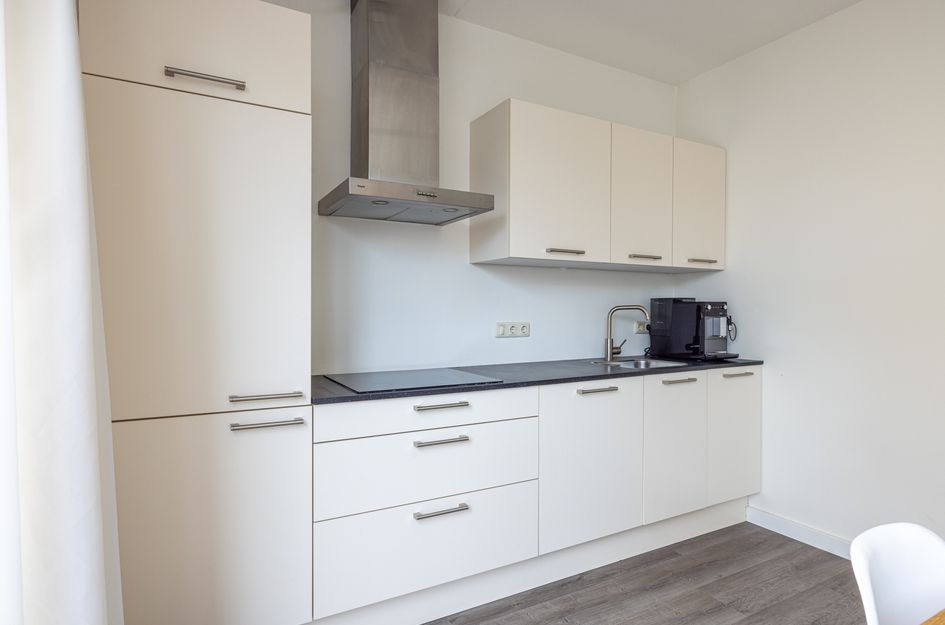 Janekers Vaart 24