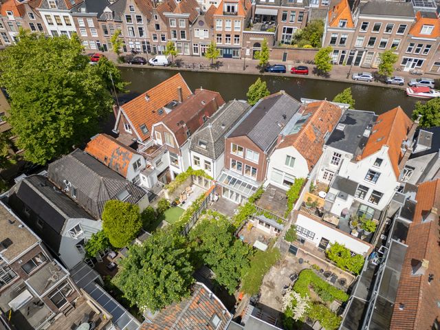Uiterstegracht 182, Leiden