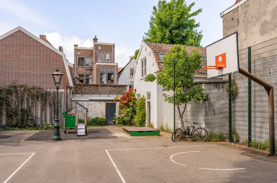Uiterstegracht 182